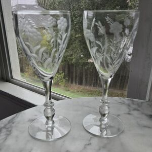 Elegant Vintage Floral Etched Wine Glasses, Set Of 2